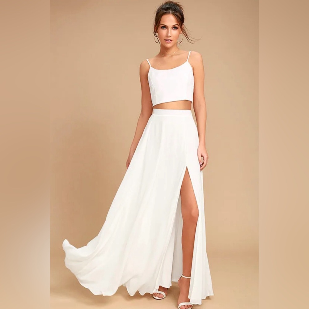 Lulu’s Maxi Two Piece Skirt and Crop Top Small